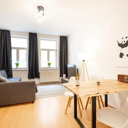 Ko-Living - Haendel Stuben - Street Art Design Apartments - Altstadt - Zentral - Kueche - Smart Tv - Mehrere Apartments - Bis Zu 6 P Halle  Extérieur photo