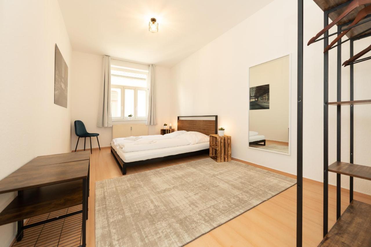 Ko-living - Haendel Stuben - Street Art Design - Altstadt - Zentral - Kueche - Smart Tv - Mehrere - Bis Zu 6 P Appartement Halle (Saale)