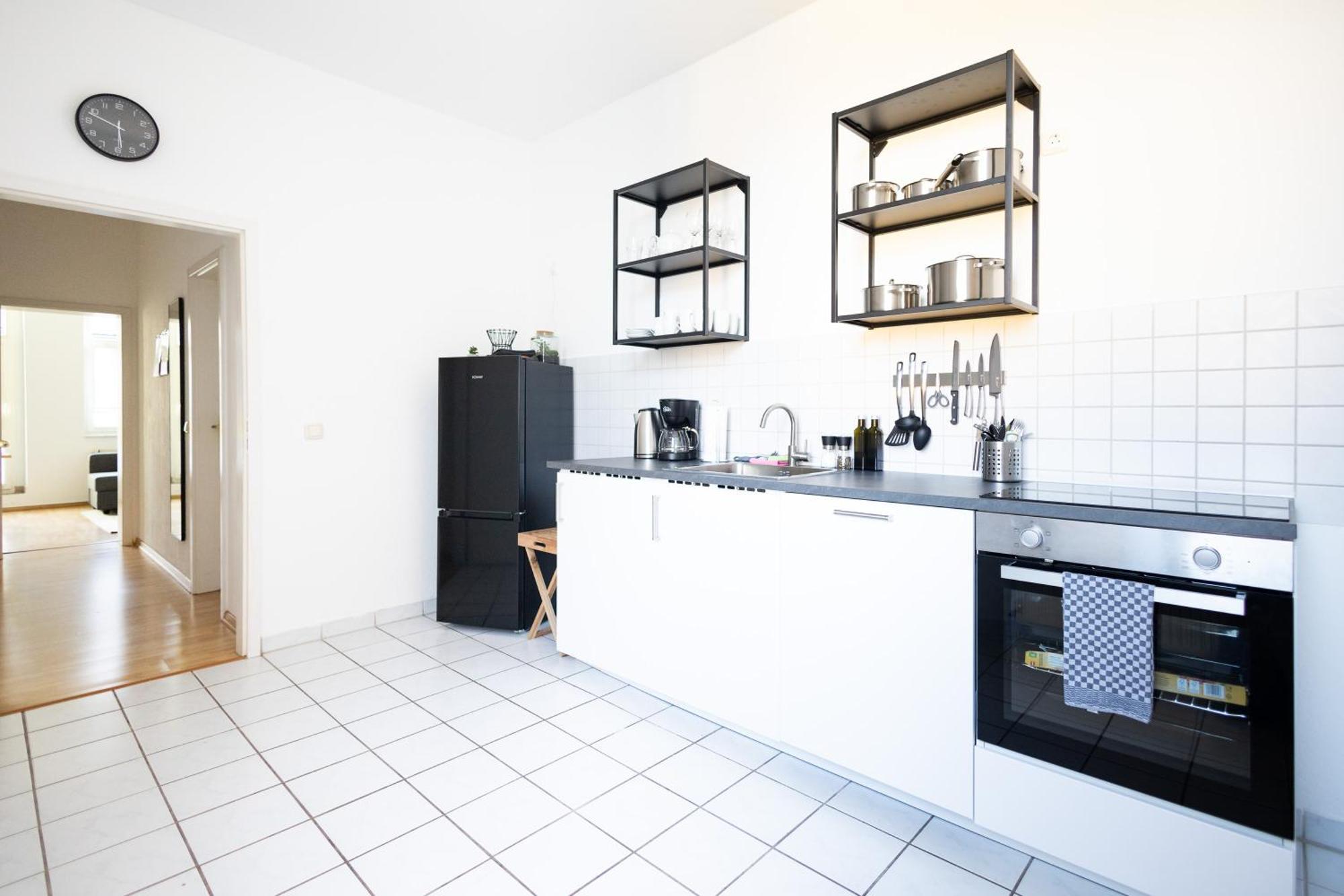Appartement Ko-living - Haendel Stuben - Street Art Design - Altstadt - Zentral - Kueche - Smart Tv - Mehrere - Bis Zu 6 P *