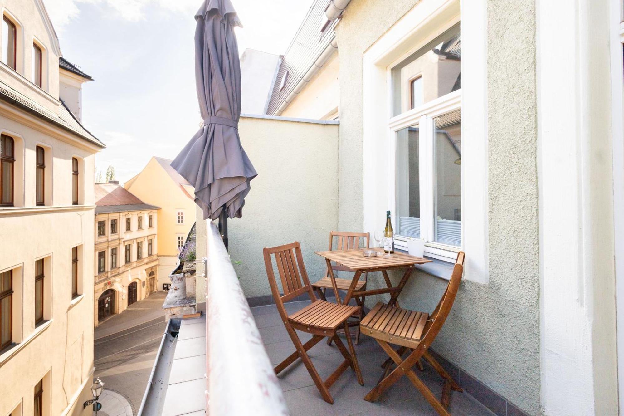 Apartament Ko-living - Haendel Stuben - Street Art Design - Altstadt - Zentral - Kueche - Smart Tv - Mehrere - Bis Zu 6 P